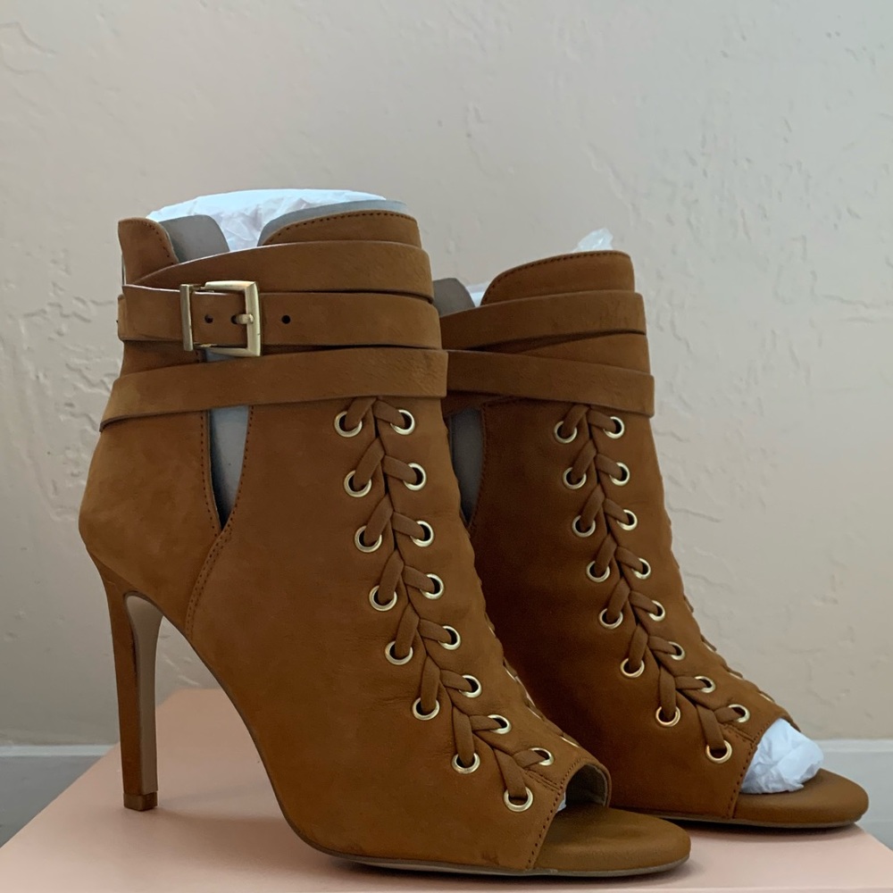 Bcbg Bootie, Like New In Box! Size 6.5 - image 1
